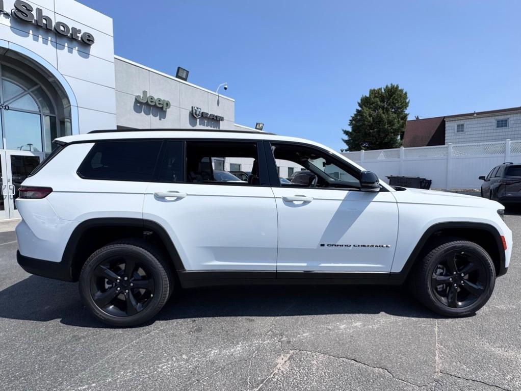 new 2025 Jeep Grand Cherokee L car, priced at $51,167
