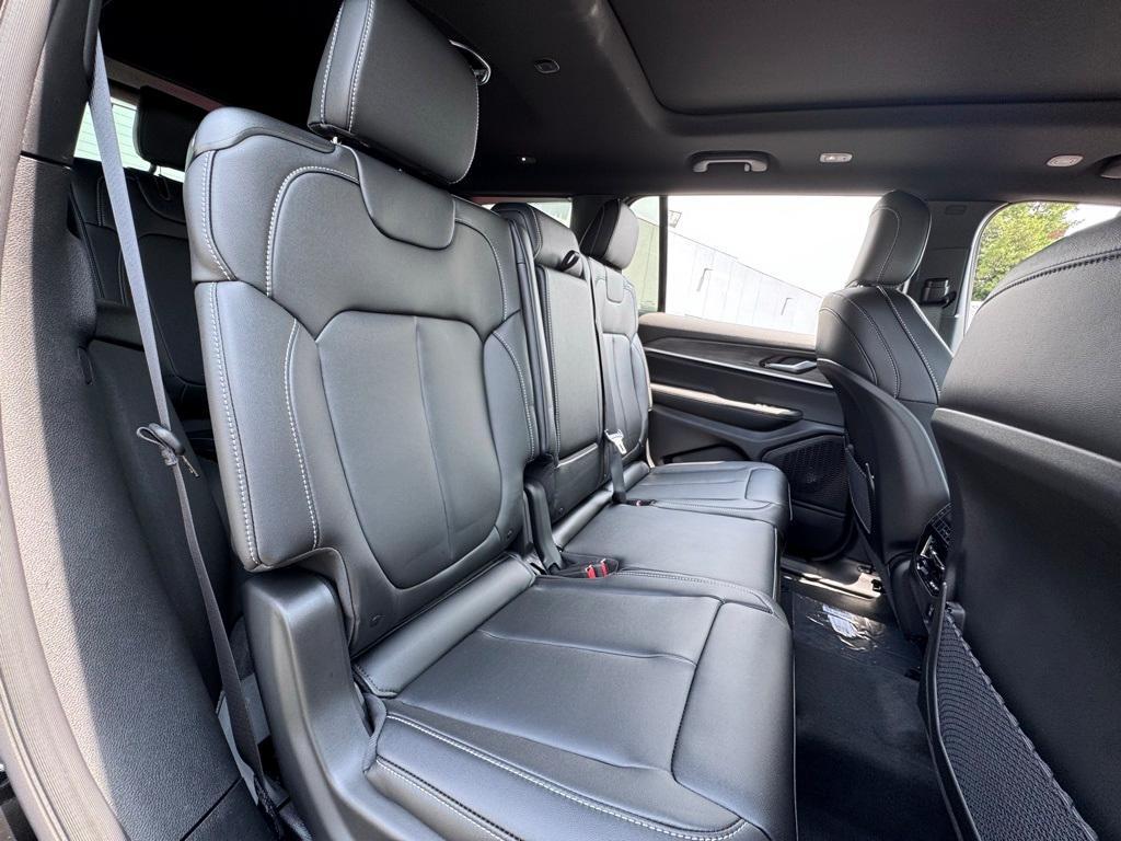 new 2025 Jeep Grand Cherokee L car, priced at $51,167