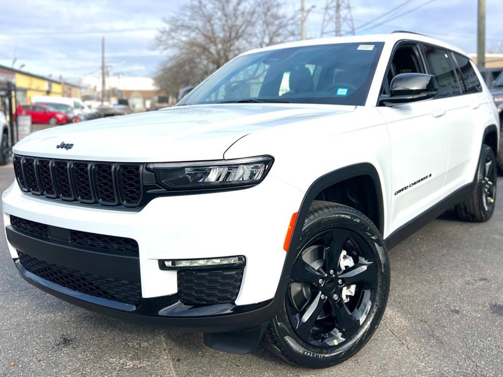 new 2025 Jeep Grand Cherokee L car, priced at $46,850