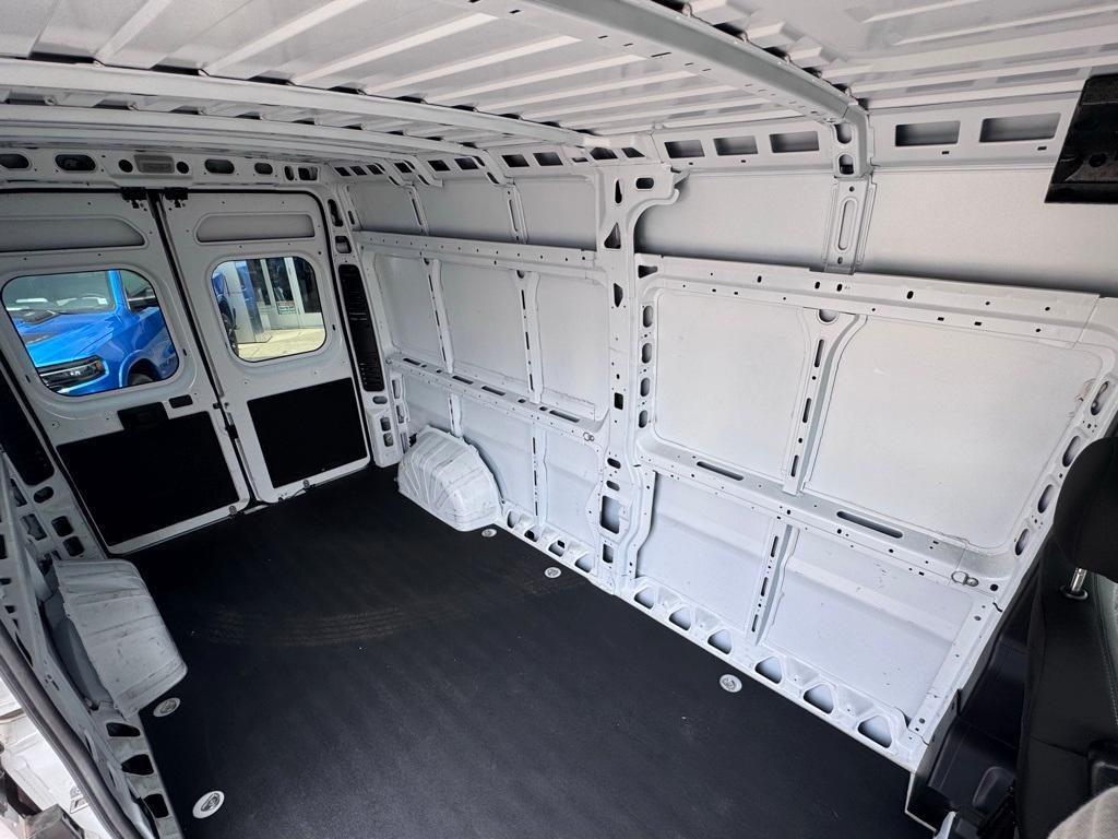 used 2023 Ram ProMaster 2500 car, priced at $25,850