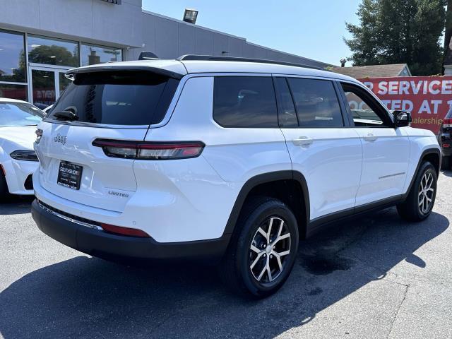 new 2024 Jeep Grand Cherokee L car, priced at $39,495