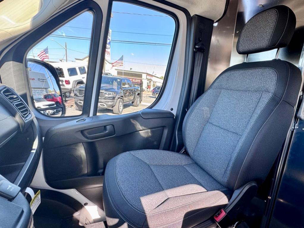 used 2025 Ram ProMaster 2500 car, priced at $35,850