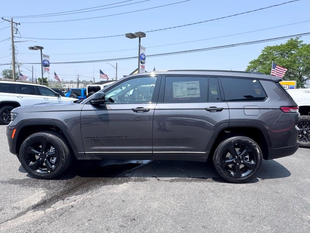 new 2025 Jeep Grand Cherokee L car, priced at $51,762