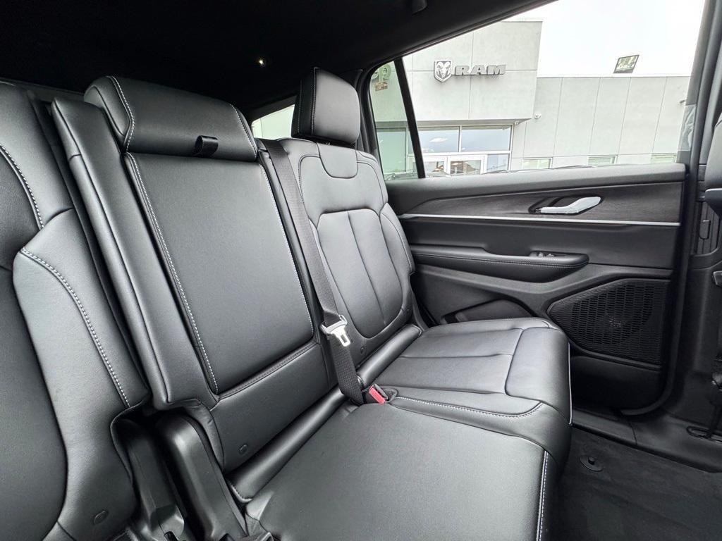 new 2025 Jeep Grand Cherokee L car, priced at $51,762