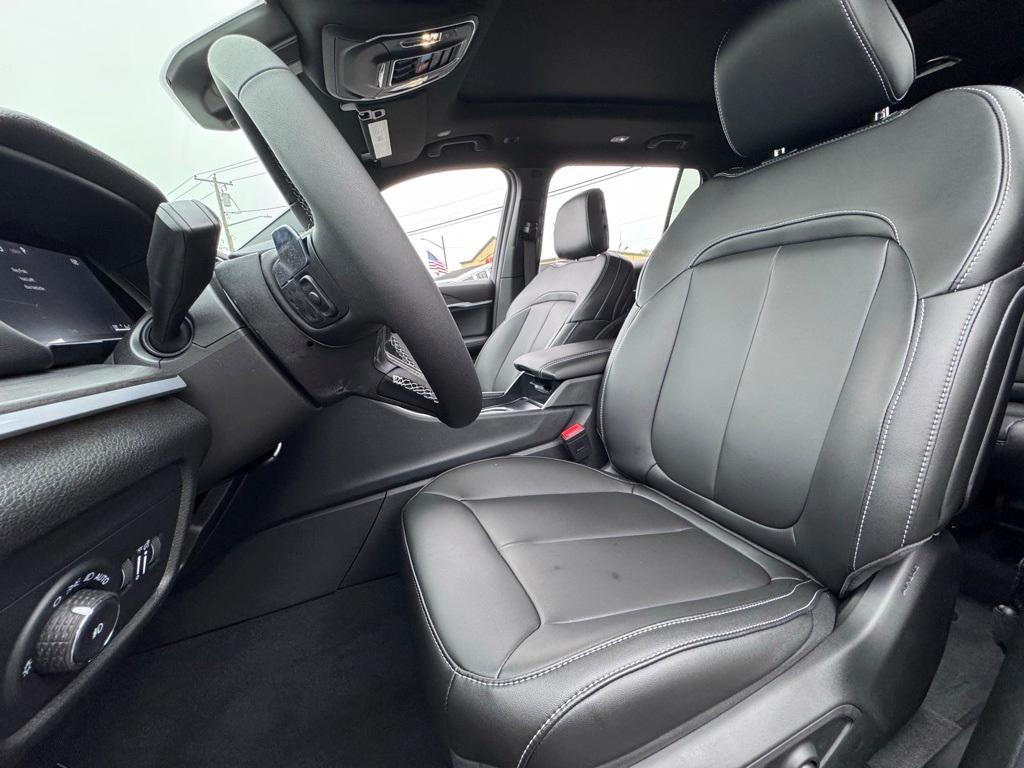 new 2025 Jeep Grand Cherokee L car, priced at $51,762