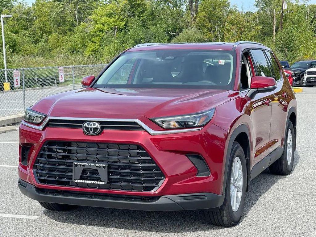 new 2025 Toyota Grand Highlander car, priced at $49,083