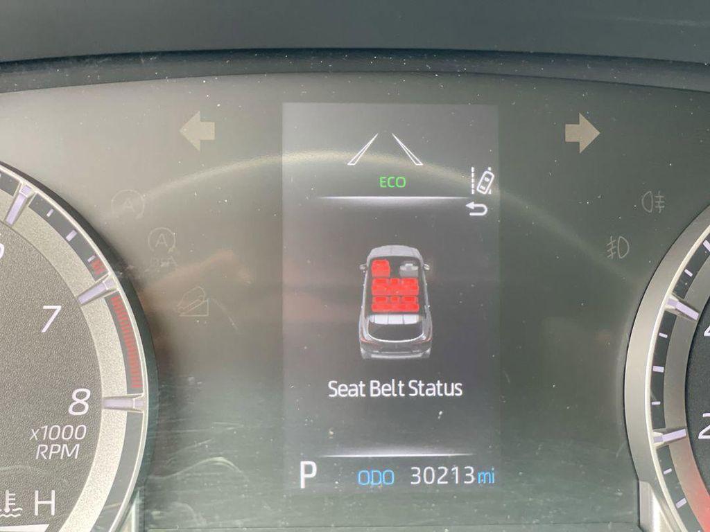 used 2022 Toyota Highlander car, priced at $32,897