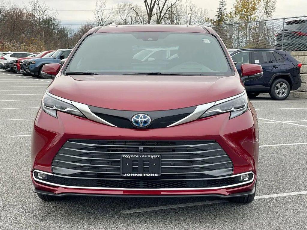 new 2025 Toyota Sienna car, priced at $60,505