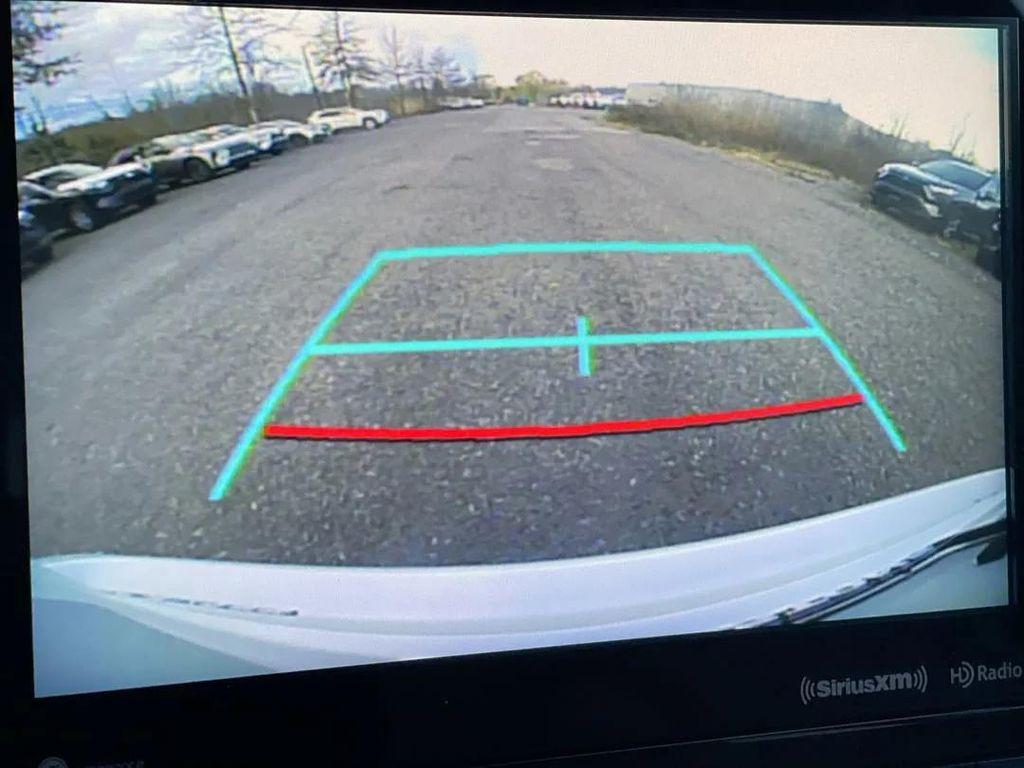 used 2022 Toyota Highlander car, priced at $32,487