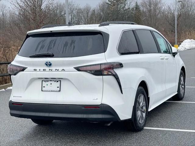 new 2025 Toyota Sienna car, priced at $47,250