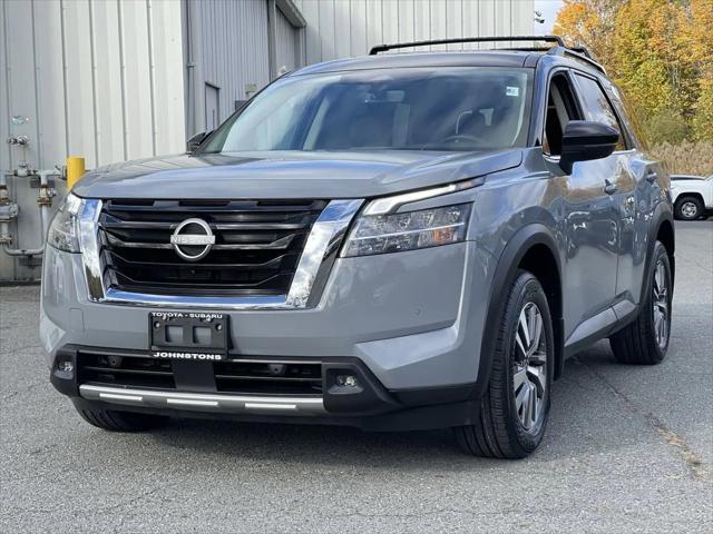 used 2023 Nissan Pathfinder car, priced at $32,985