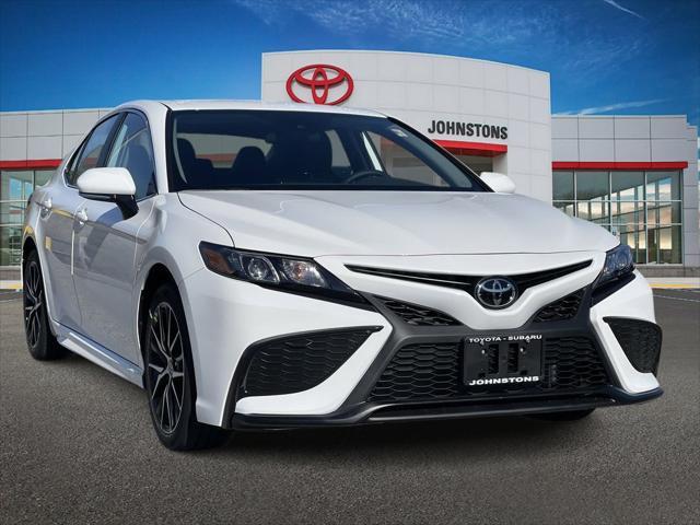 new 2024 Toyota Camry car, priced at $32,213