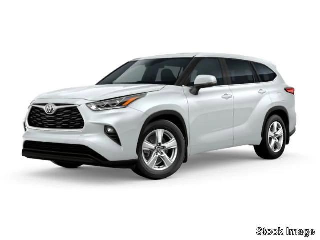 used 2022 Toyota Highlander car, priced at $31,485