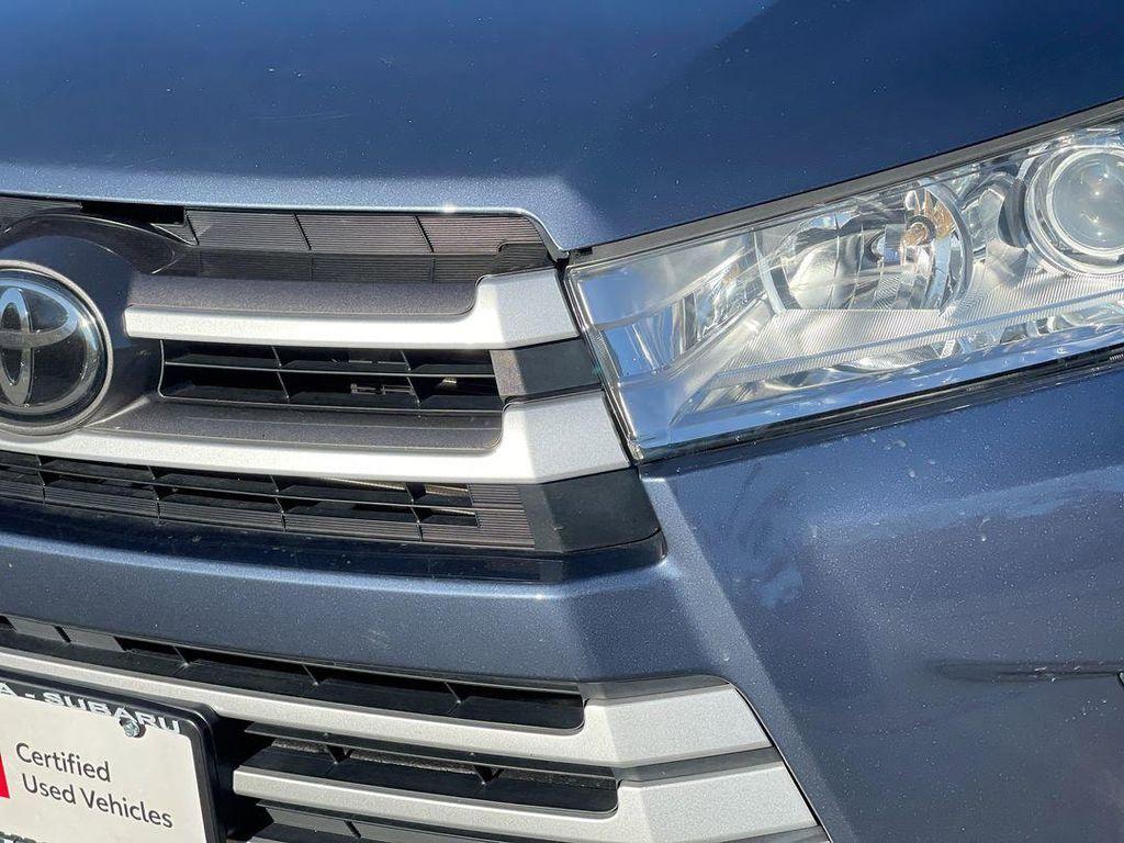 used 2019 Toyota Highlander car, priced at $24,987