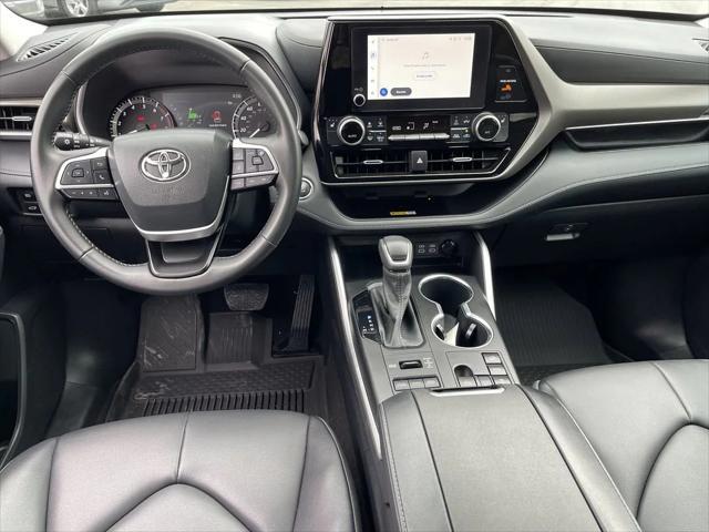 used 2023 Toyota Highlander car, priced at $40,467