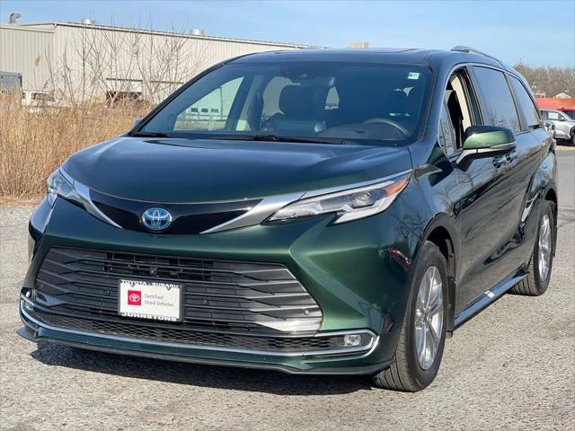 used 2022 Toyota Sienna car, priced at $51,687
