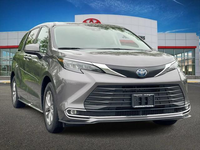 used 2024 Toyota Sienna car, priced at $47,050