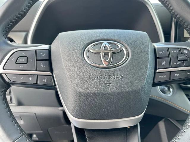 used 2023 Toyota Highlander Hybrid car, priced at $42,687