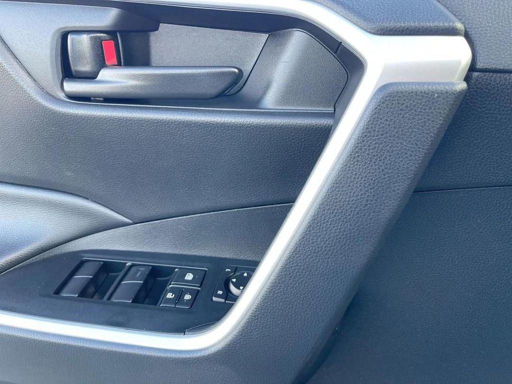 used 2025 Toyota RAV4 Hybrid car, priced at $33,595