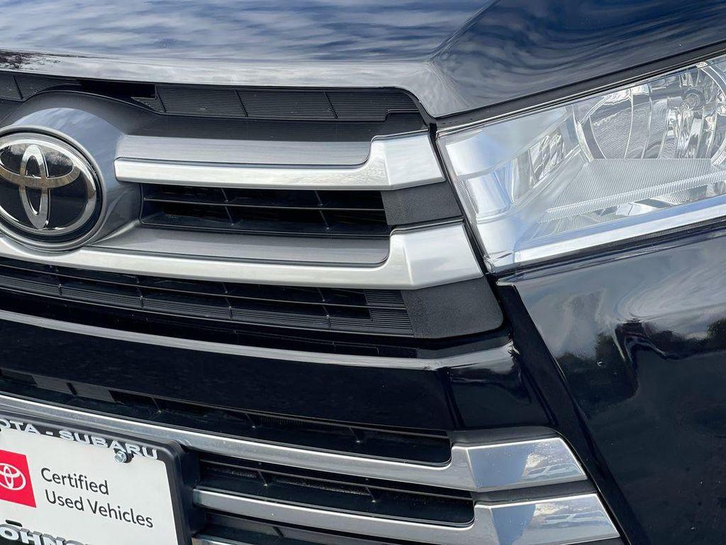used 2019 Toyota Highlander car, priced at $25,485