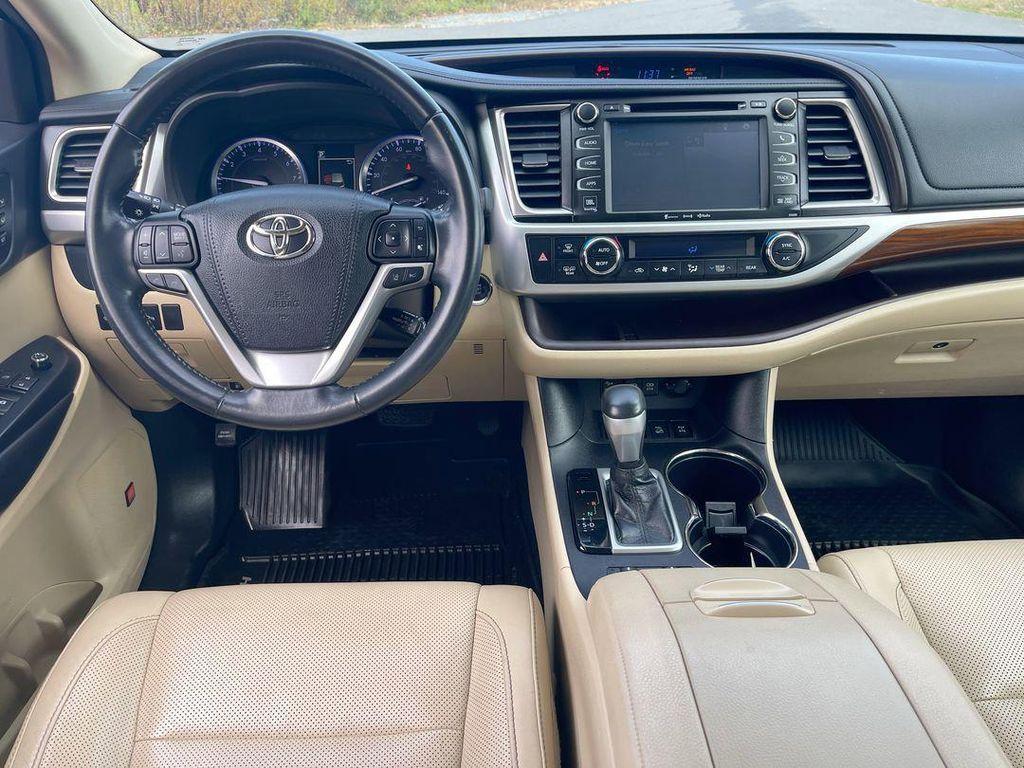 used 2019 Toyota Highlander car, priced at $25,485