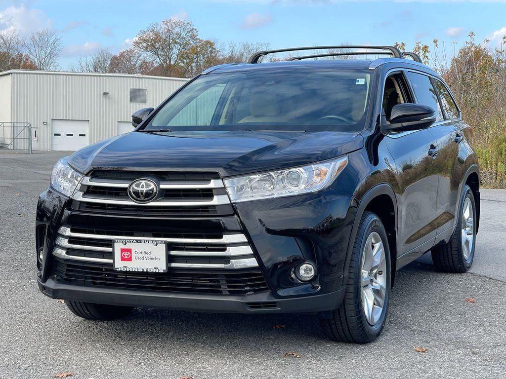 used 2019 Toyota Highlander car, priced at $25,485