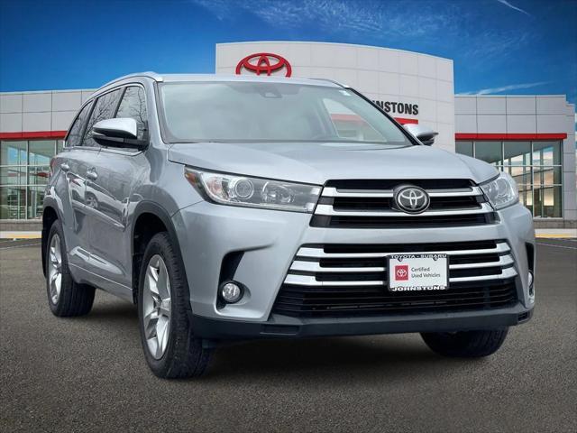 used 2017 Toyota Highlander car, priced at $24,987