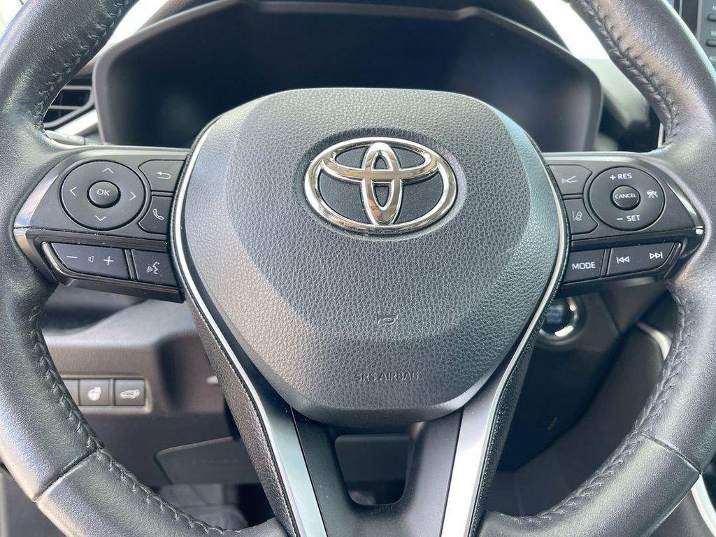 used 2020 Toyota RAV4 car, priced at $22,897
