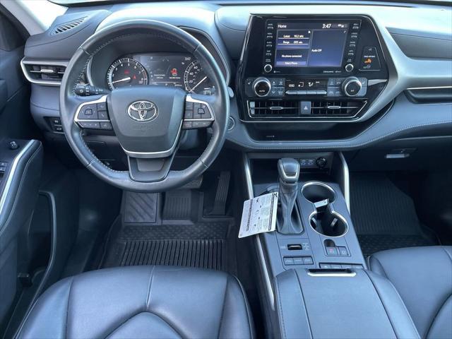 used 2022 Toyota Highlander car, priced at $37,985