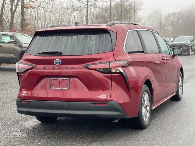 used 2022 Toyota Sienna car, priced at $43,987