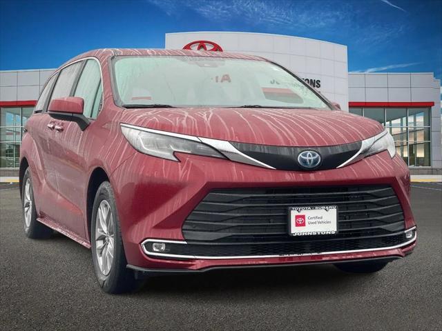 used 2022 Toyota Sienna car, priced at $43,987