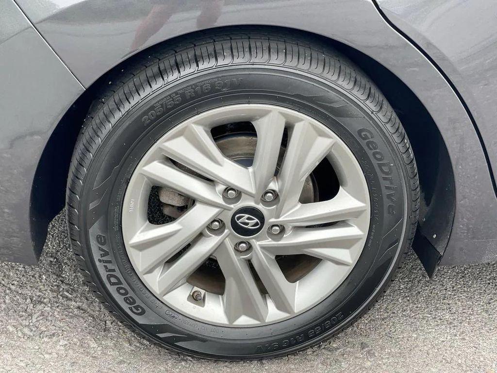 used 2020 Hyundai Elantra car, priced at $15,789