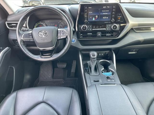 used 2021 Toyota Highlander Hybrid car, priced at $35,785