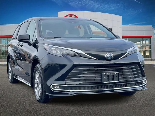 used 2024 Toyota Sienna car, priced at $46,895