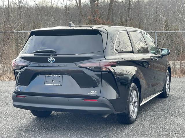 used 2024 Toyota Sienna car, priced at $46,895