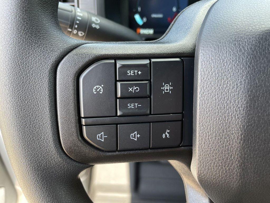 new 2025 Ford F-150 car, priced at $49,096