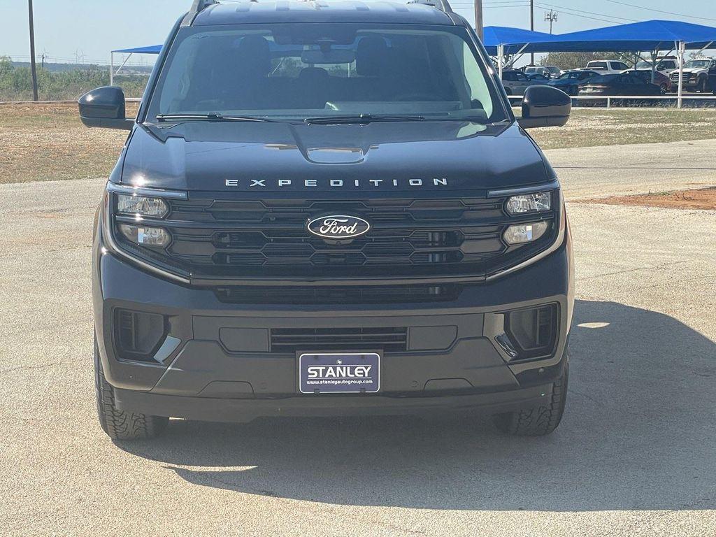new 2025 Ford Expedition car, priced at $61,489