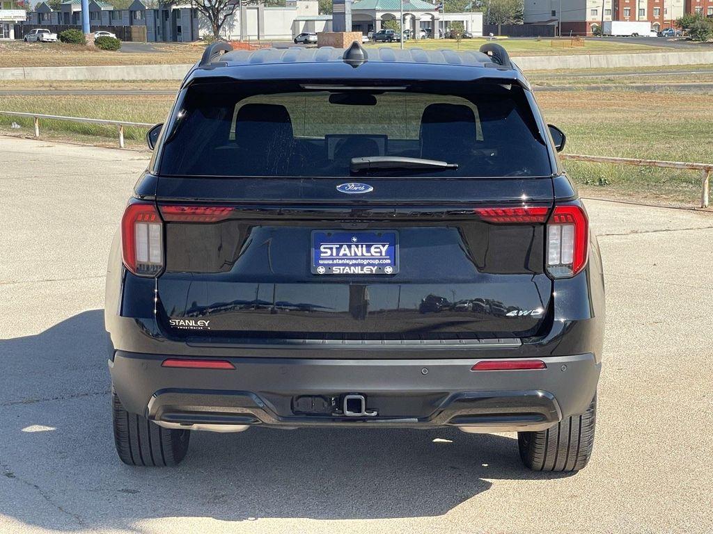 used 2025 Ford Explorer car, priced at $41,950