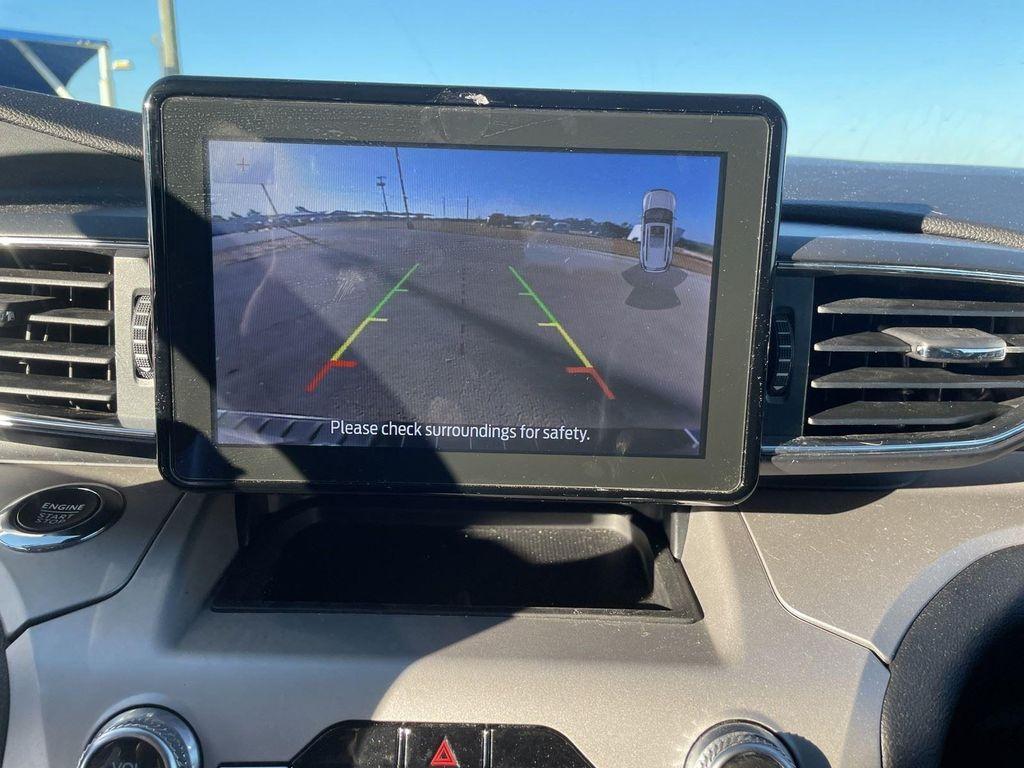 used 2024 Ford Explorer car, priced at $29,997