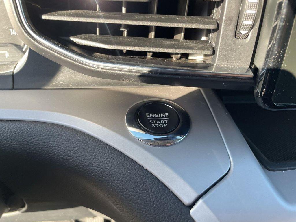 used 2024 Ford Explorer car, priced at $29,997