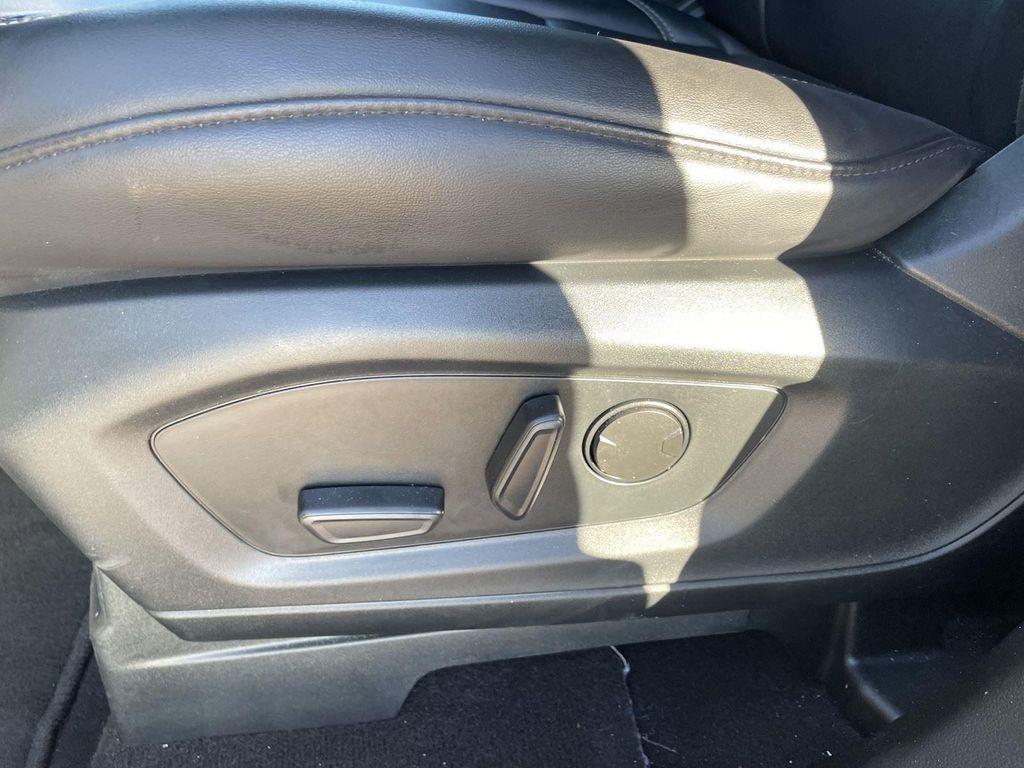 used 2024 Ford Explorer car, priced at $29,997