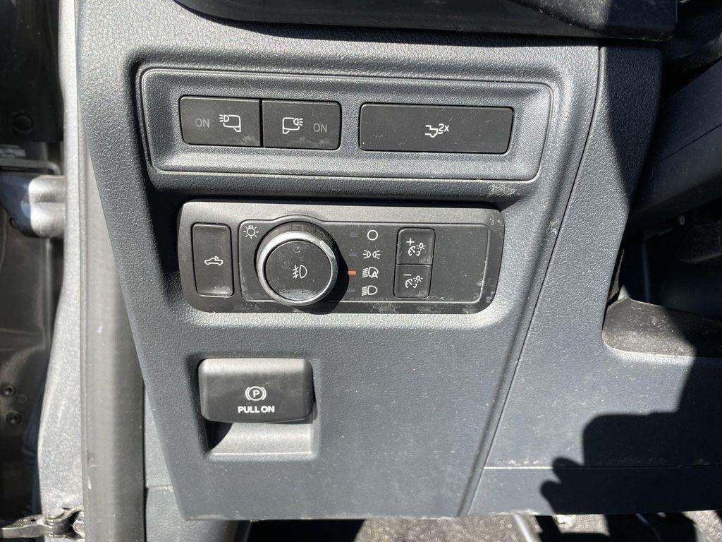 used 2022 Ford F-150 car, priced at $36,995