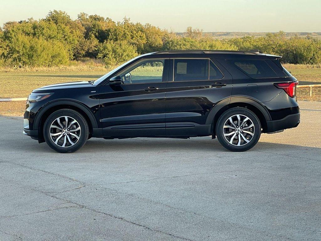 new 2026 Ford Explorer car, priced at $47,745