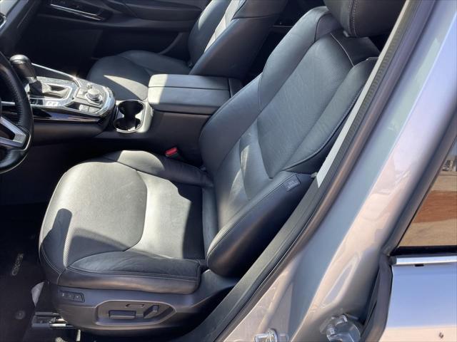 used 2023 Mazda CX-9 car, priced at $28,500