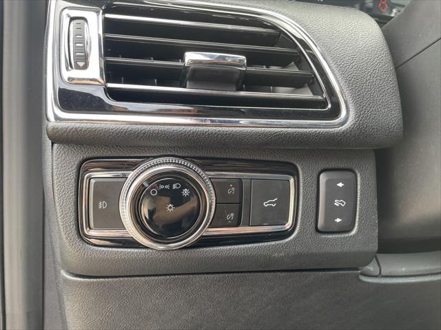 used 2020 Lincoln Navigator car, priced at $33,995