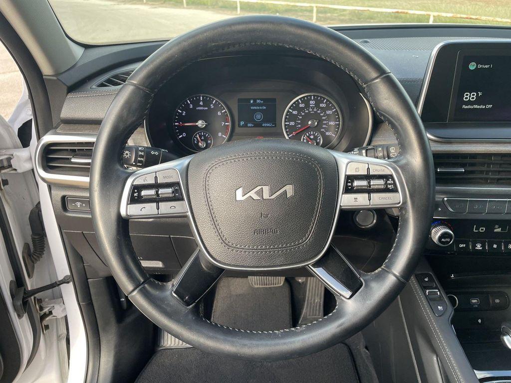 used 2022 Kia Telluride car, priced at $30,948