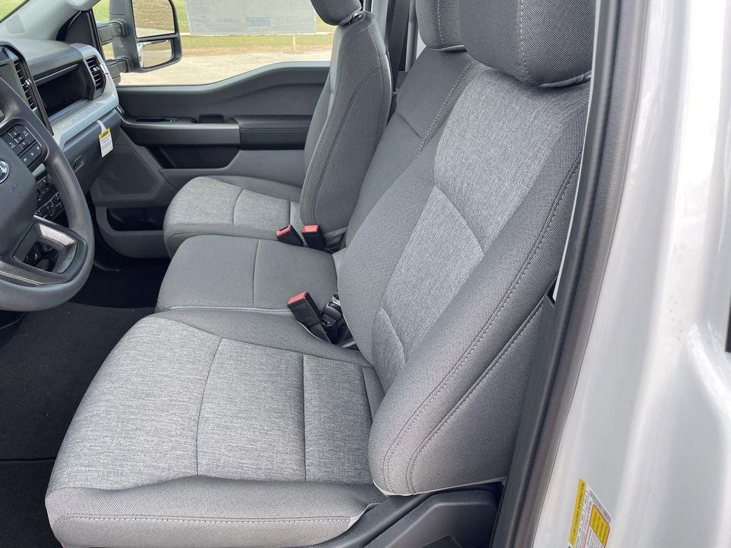 new 2025 Ford F-350 car, priced at $55,629