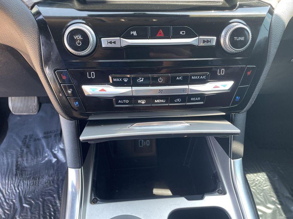 used 2021 Ford Explorer car, priced at $19,995