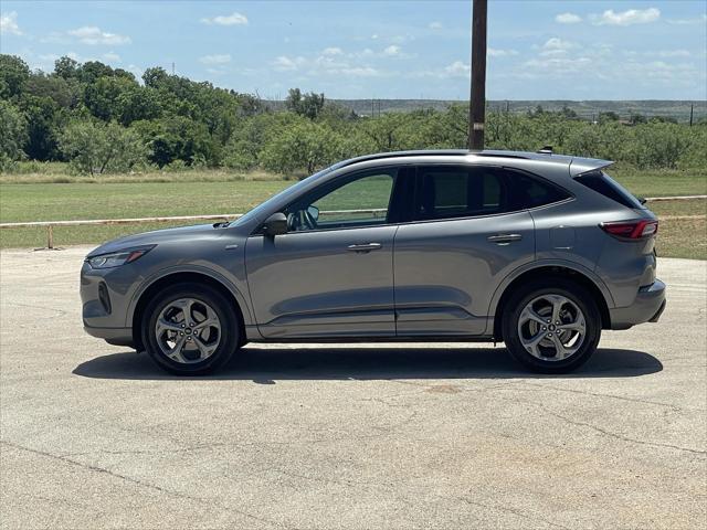 used 2024 Ford Escape car, priced at $25,500