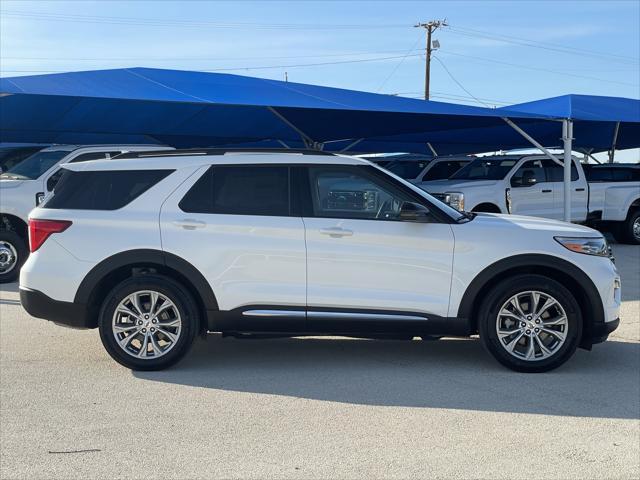 new 2024 Ford Explorer car, priced at $53,070